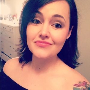Meet your Posher, Candace
